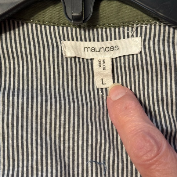 Ladies Maurice’s Green Size Large Jacket, Zips or Snaps up with Pockets - Picture 5 of 6